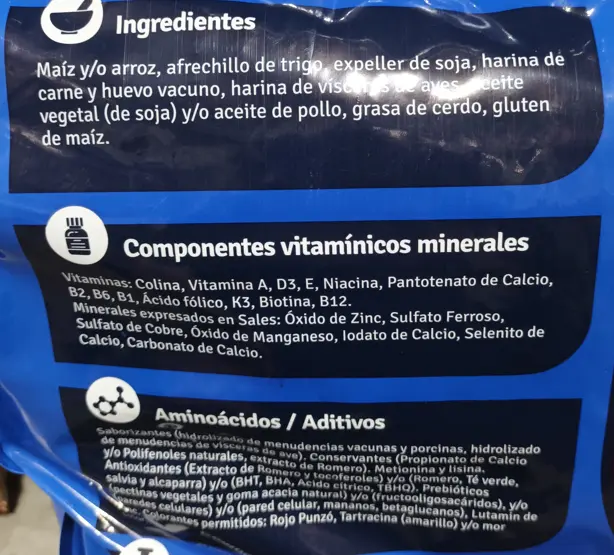 Foto de Sabrositos Perros Adultos Carne, Pollo y Cerdo
